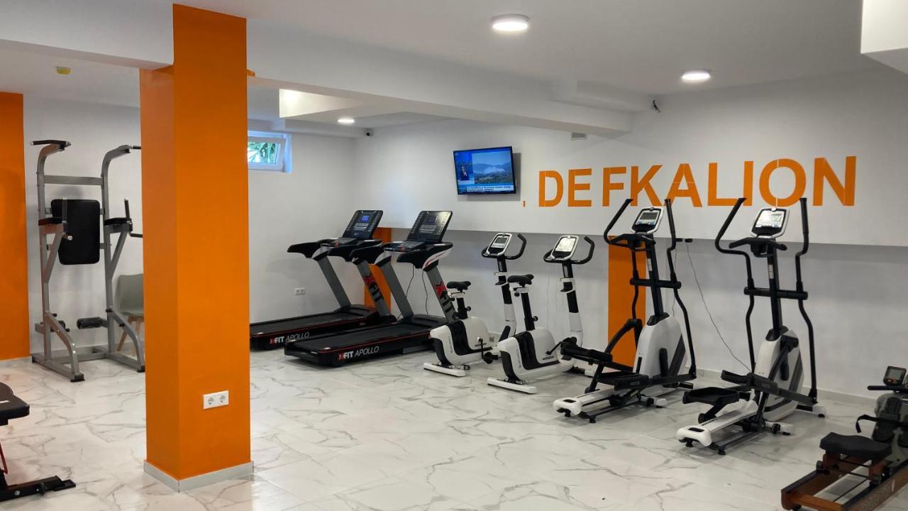 Hotel Defkalion Петра Екстериор снимка