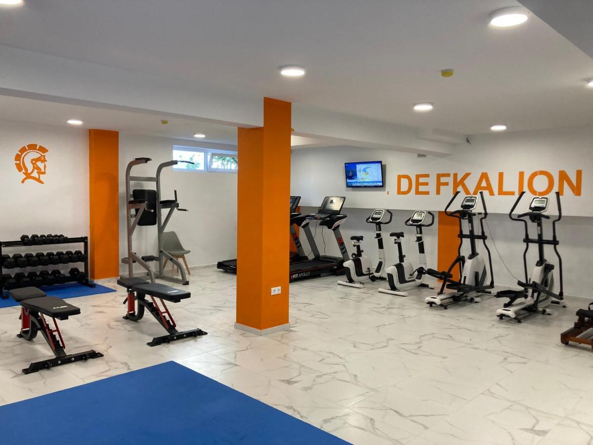Hotel Defkalion Петра Екстериор снимка