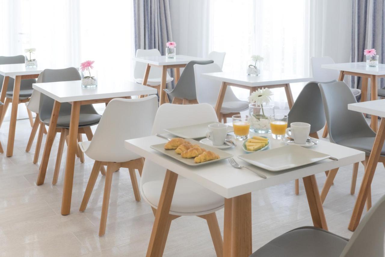 Hotel Defkalion Петра Екстериор снимка